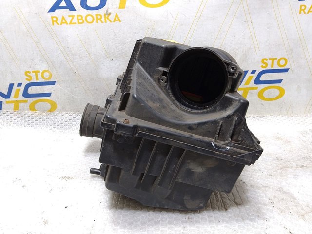 RENAULT 8200751534 Корпус воздушного фильтра в наличии Киев