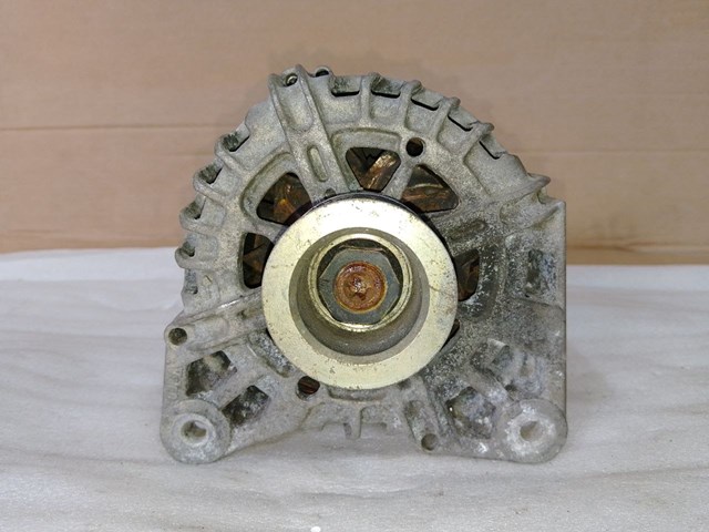 RENAULT 8200757870 Генератор в наличии Житомир