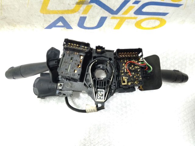 8200792587 RENAULT Левый подрулевой переключатель купить в Полтава