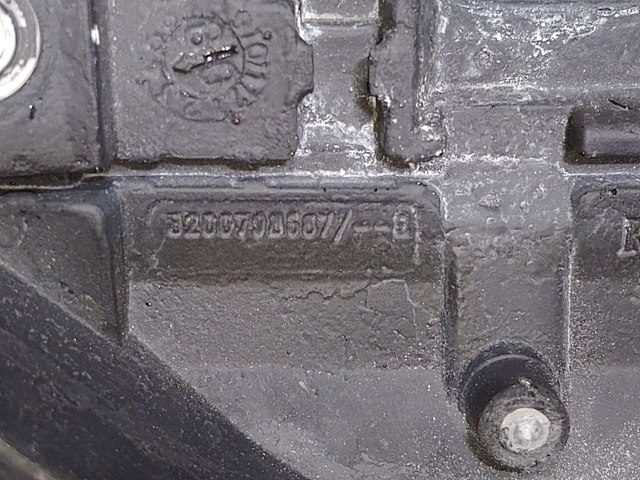 RENAULT 8200798687 в наличии Киев