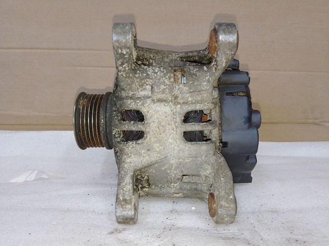 RENAULT 8200810621 Генератор в наличии Харьков
