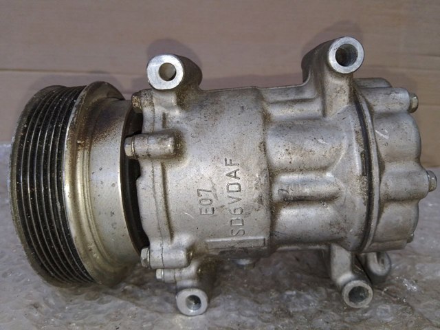 8200819568 RENAULT Компрессор кондиционера купить в Украина
