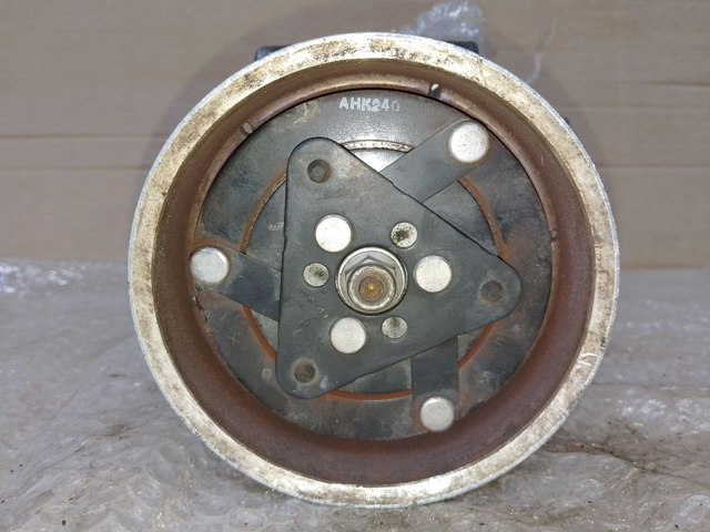 8200819568 RENAULT Компрессор кондиционера купить в Украина