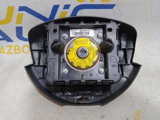 Подушка безопасности водителя 8200823307 RENAULT