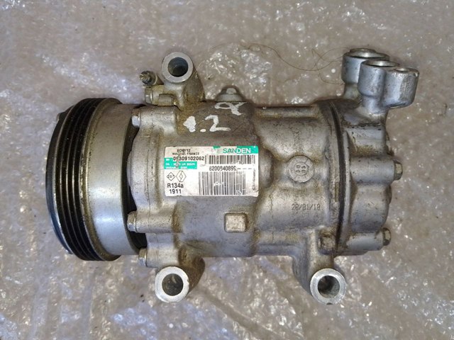 RENAULT 8200840899 Компрессор кондиционера в наличии Николаев