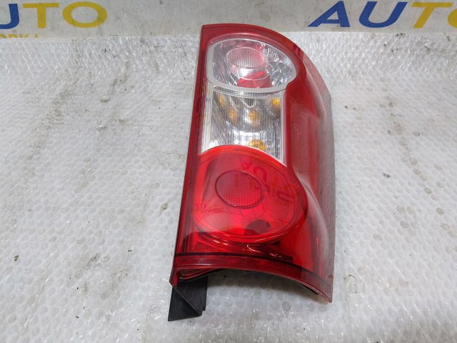 RENAULT 8200864612 Фонарь задний левый в наличии Черкассы