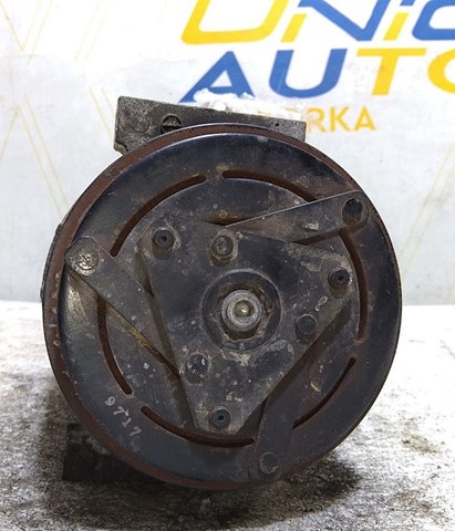 8200869742 RENAULT Компрессор кондиционера купить в Черновцы