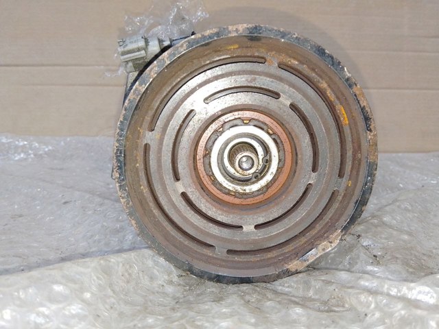 8200898810 RENAULT Компрессор кондиционера купить в Днепр