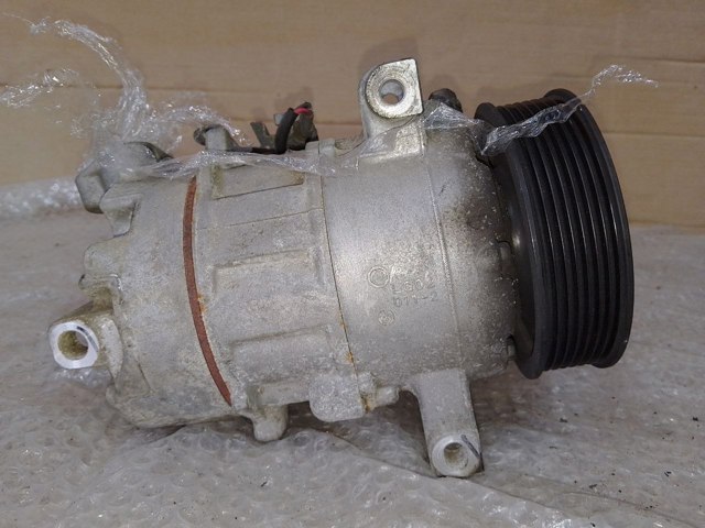 RENAULT 8200958328 Компрессор кондиционера в наличии Черновцы