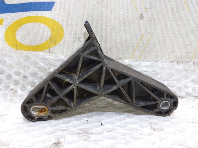 RENAULT 8200960945 в наличии Ровно