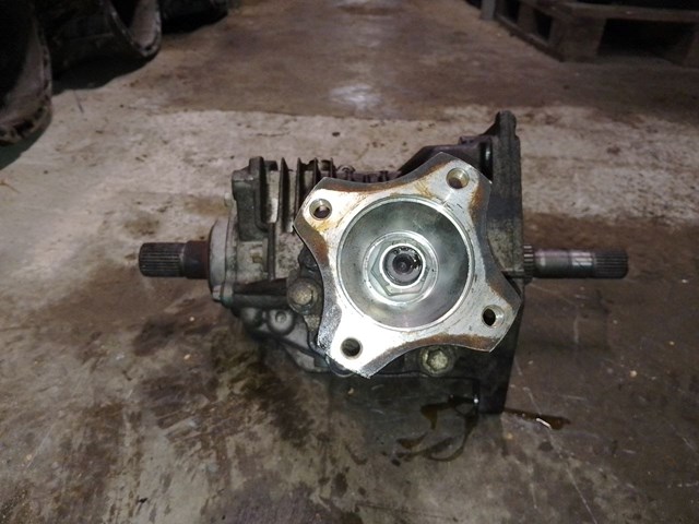 Коробка раздаточная в сборе 8200988056 RENAULT