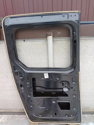 821013612R Дверь боковая (сдвижная) левая купить Хмельницкий
