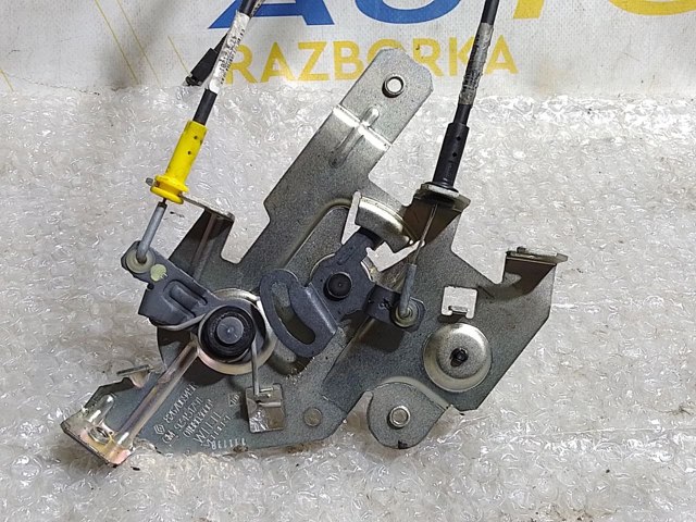 RENAULT 825027817R Замок двери боковой сдвижной правой в наличии Черновцы