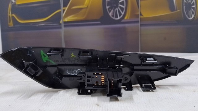 829603NL0A NISSAN купить в Винница