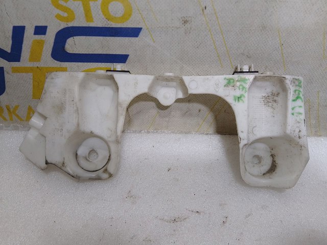 Кронштейн бампера заднего, внешний правый 850449059R RENAULT