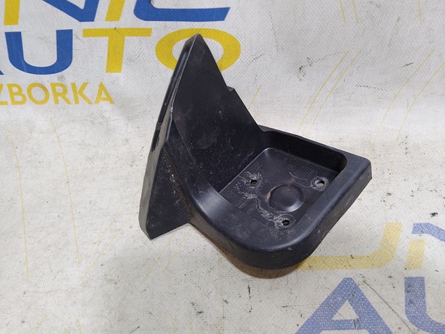 Крепление бамера левое 850450815R RENAULT