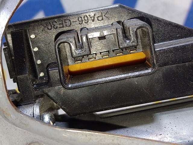 Мотор заднего стеклоочистителя 8513076010 TOYOTA
