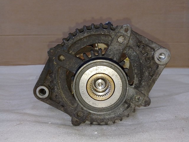 RENAULT 8973614210 Генератор в наличии Хмельницкий