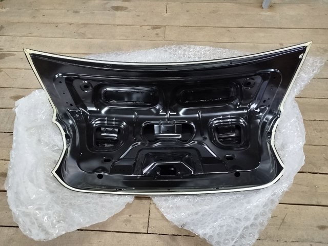901003406R RENAULT Крышка багажника купить в Винница