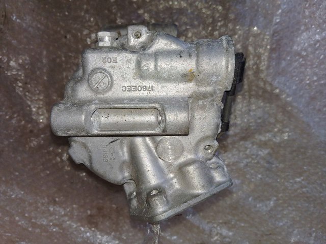 926001268R Компрессор кондиционера купить Киев