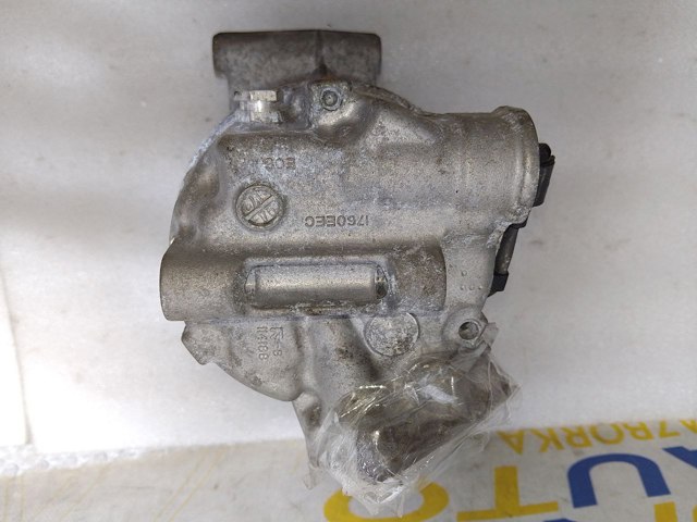 926002410R RENAULT Компрессор кондиционера купить в Харьков