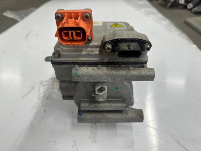 Компрессор хладагента 926007596R RENAULT