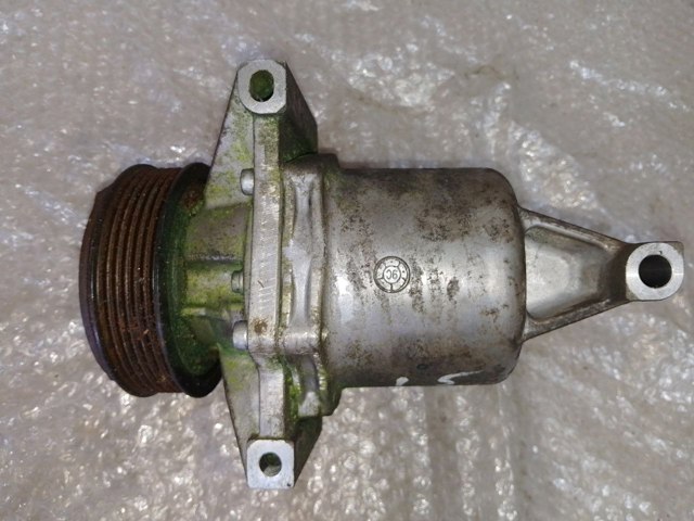 RENAULT 926008942R Компрессор кондиционера в наличии Киев