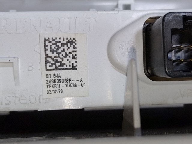 RENAULT 969807289R в наличии Ровно