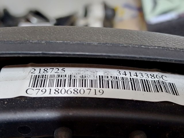 RENAULT 985700198R Подушка безопасности водителя в наличии Ровно