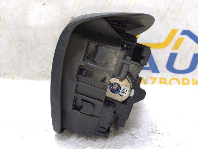 RENAULT 985706914R Подушка безопасности (AIRBAG) водительская в наличии Чернигов