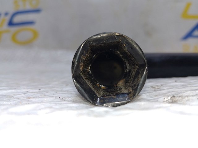 Ключ балонный (торцовый) 995450001R RENAULT