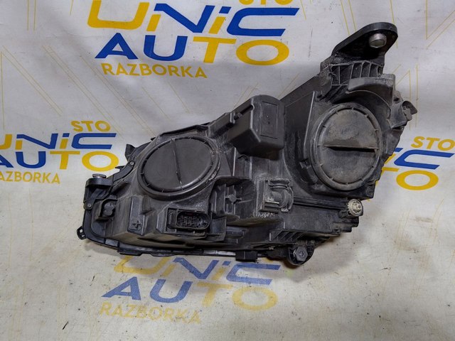 MERCEDES A2138202261 Фара правая в наличии Чернигов