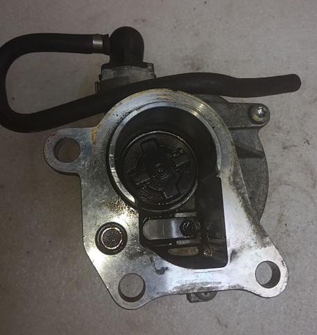 D163451323 RENAULT Вакуумный насос купить в Каменское