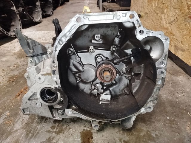 RENAULT JH3372 КПП в наличии Украина