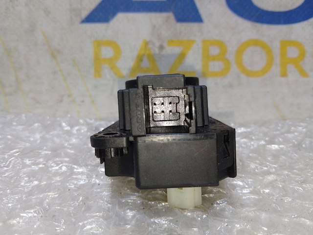 N105212V RENAULT купить в Львов