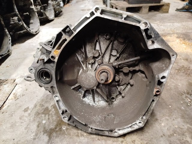 Механическая коробка передач TL4B113 NISSAN