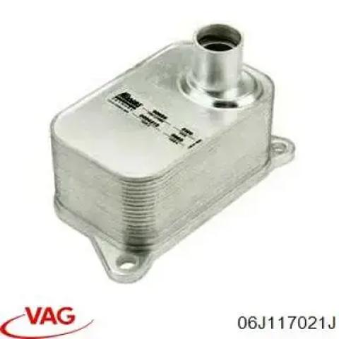 Радиатор масляный (холодильник), под фильтром 06J117021J VAG