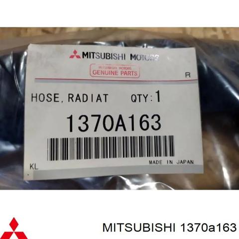 Патрубок радиатора охлаждения нижний 1370A163 MITSUBISHI