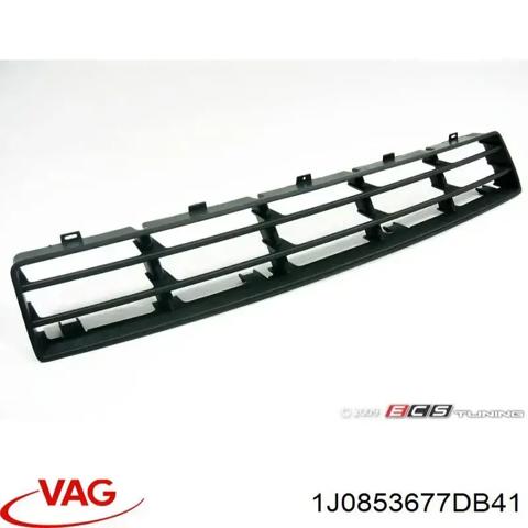 Центральная решетка переднего бампера 1J0853677DB41 VAG