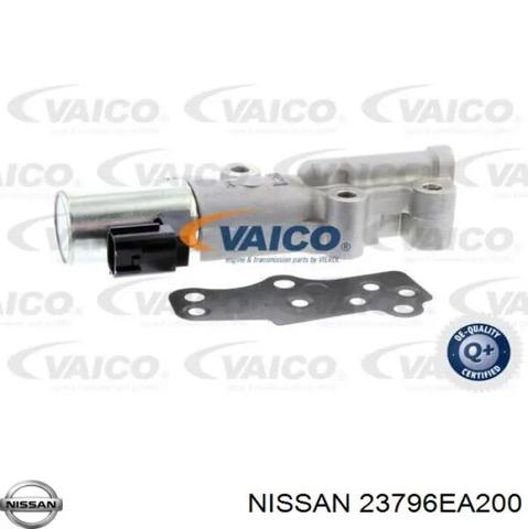 Клапан электромагнитный положения (фаз) распредвала, правый 23796EA200 NISSAN
