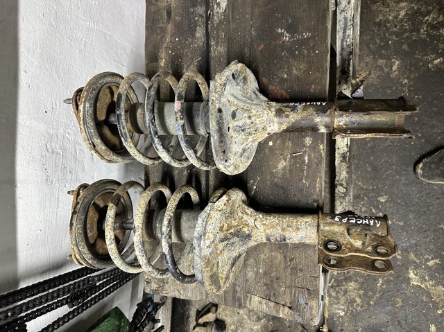 4040A090 MITSUBISHI Пружина передняя купить в Ирпень