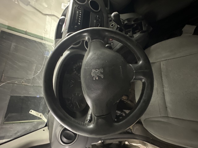 Рулевое колесо 4109LE PEUGEOT
