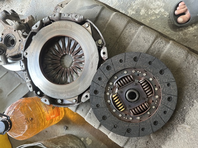HYUNDAI 411003C900 Сцепление в наличии Ирпень