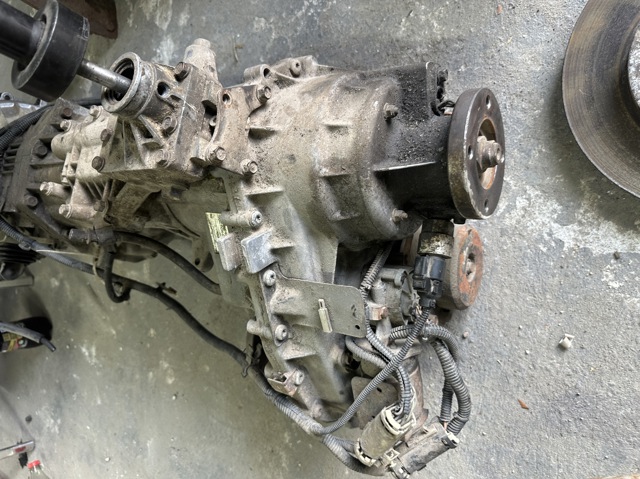 HYUNDAI 473003C200 Раздатка (коробка раздаточная) в наличии Ирпень
