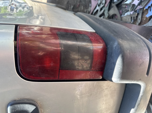 Фонарь задний правый 6351H1 PEUGEOT
