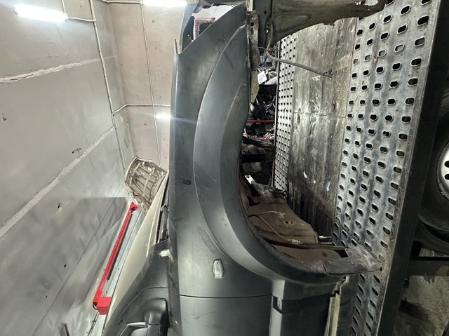 Боковая часть передняя правая 663213E141 HYUNDAI