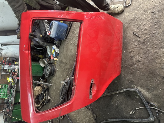 Задняя правая дверь 821008795R RENAULT