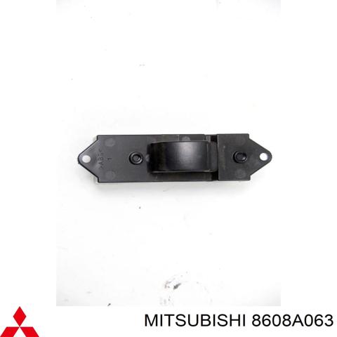 MITSUBISHI 8608A063 Кнопка включения мотора стеклоподъемника задняя в наличии Тернополь