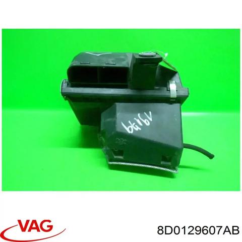 Корпус воздушного фильтра 8D0129607AB VAG