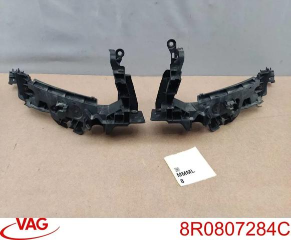8R0807284C VAG Направляющая переднего бампера правая купить в Сумы